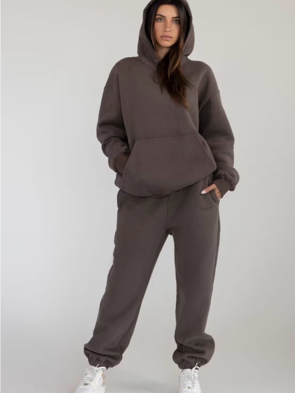 Luxury sweatpants by Comfrt